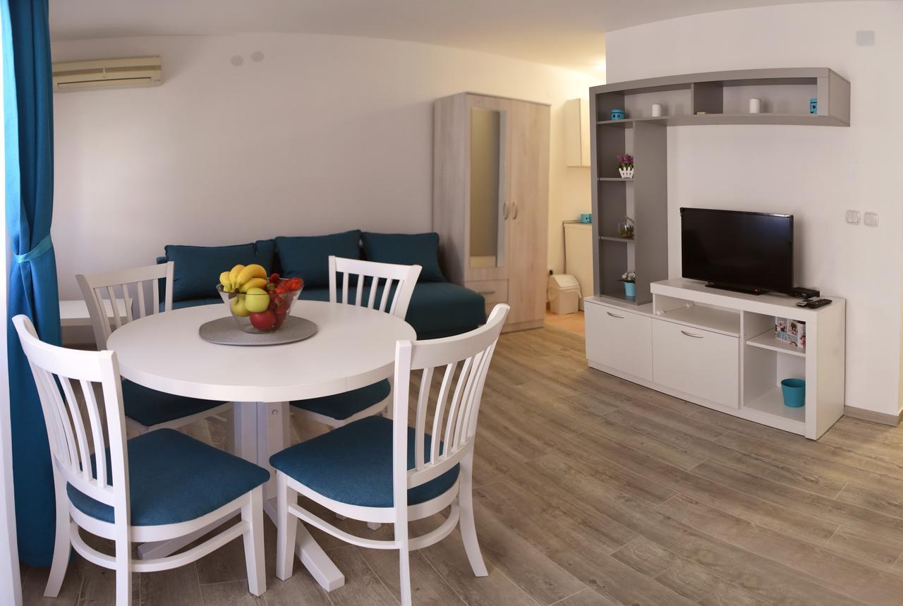 Studio Harmony Plus & Free Parking วรินรัชกา บานยา ภายนอก รูปภาพ